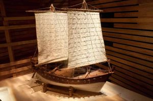 Model of the Belitung ship