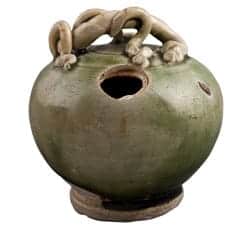 Lime pot from the 13-14th century. Viet Nam News, 20121026