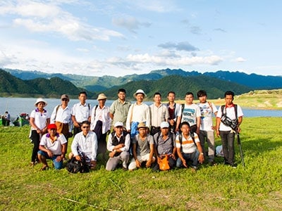 The visiting team group photo from last week, with U Win Bo and U Soe Naing in the middle.